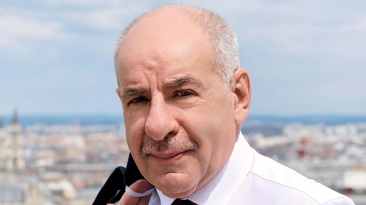 Případný impeachment prezidenta bude muset v Maďarsku přezkoumat soud. Orbán se připravuje na porážku tvrdí opozice